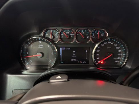 Used 2017 Chevrolet Silverado 1500 LT image 26