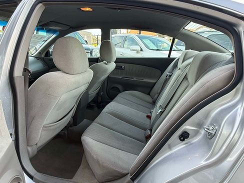 Used 2006 Nissan Altima 3.5 SE FWD image 23