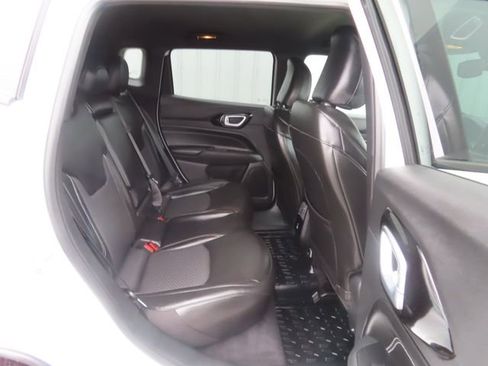 Used 2023 Jeep Compass Altitude w/ Convenience Group image 27