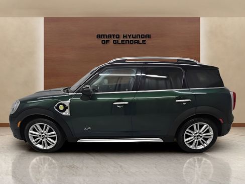 Used 2018 MINI Cooper Countryman SE image 2