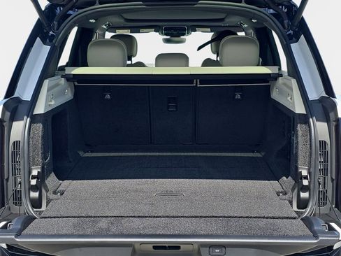 New 2026 Land Rover Range Rover SE AWD/4WD image 12