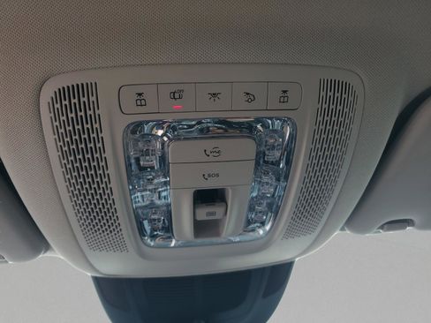 New 2026 Mercedes-Benz GLS 450 4MATIC image 25