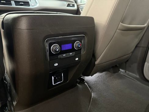 Used 2023 Chevrolet Tahoe LT image 15