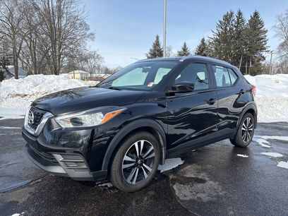 Used 2019 Nissan Kicks SV