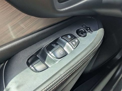 Used 2018 Nissan Murano S w/ Cargo Package FWD image 23