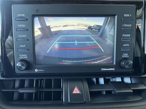 Used 2021 Toyota RAV4 XLE w/ Convenience Package image 24