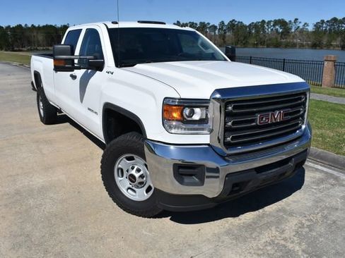 Used 2018 GMC Sierra 2500 4x4 Crew Cab image 2