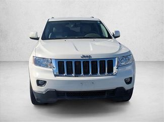 Used 2011 Jeep Grand Cherokee Laredo video 2