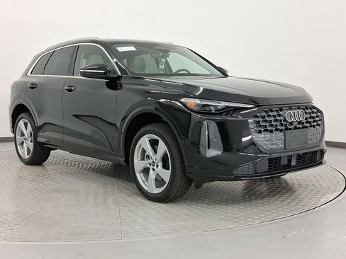 New 2025 Audi Q5 Premium Plus image 7