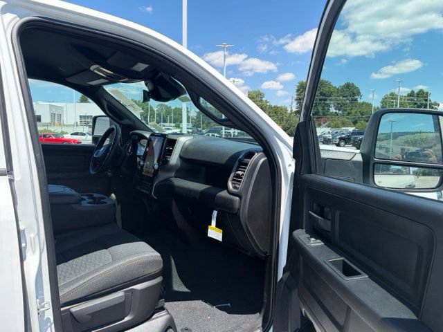 New 2026 RAM 3500 Tradesman AWD/4WD image 28