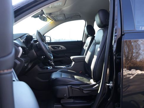 Used 2021 Chevrolet Traverse LS w/ LPO, Blackout Package image 31