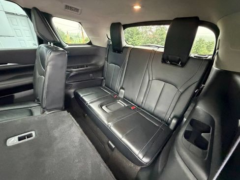 Used 2023 INFINITI QX60 Pure AWD/4WD image 11