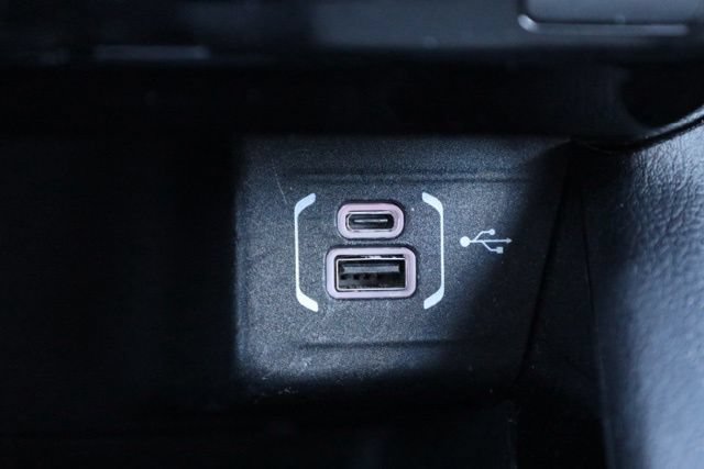 Used 2025 Jeep Compass Limited AWD/4WD image 27