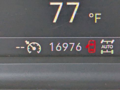 Used 2023 Chevrolet Silverado 3500 LT w/ Convenience Package image 34