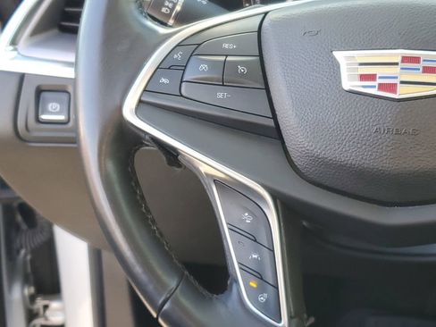 Used 2017 Cadillac XT5 Luxury w/ Driver Awareness Package image 14