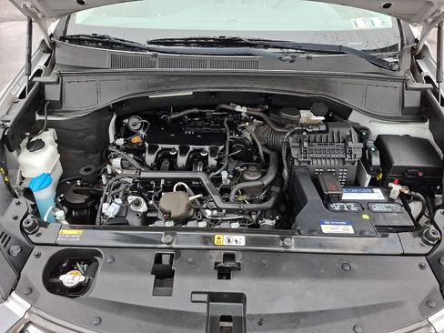 Used 2017 Hyundai Santa Fe Limited image 34