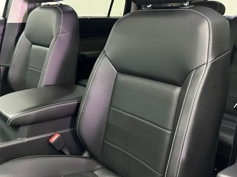 Used 2021 Volkswagen Atlas SE image 18