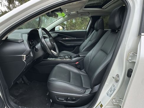 Used 2024 MAZDA CX-30 AWD 2.5 S w/ Preferred Package image 12