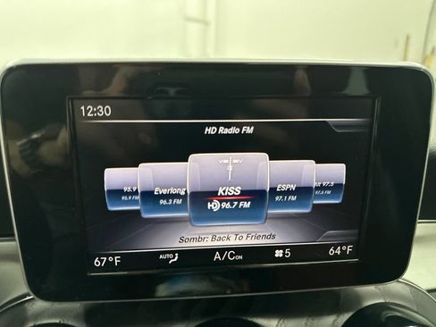 Used 2019 Mercedes-Benz GLC 300 4MATIC Coupe image 17