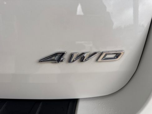 Certified 2023 Ford Explorer XLT image 16