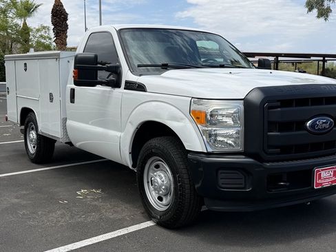 Used 2016 Ford F250 XL w/ Power Equipment Group RWD image 7