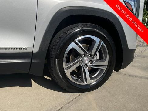 Used 2019 GMC Terrain SLT image 9