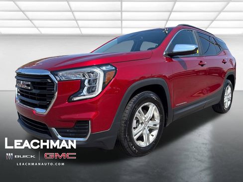 Certified 2023 GMC Terrain SLE w/ Driver Convenience Package FWD image 9