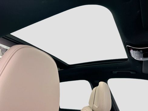 Certified 2026 Mercedes-Benz GLC 300 4MATIC image 17