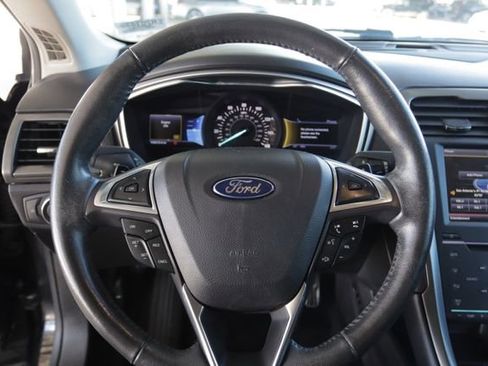 Used 2014 Ford Fusion Titanium image 10