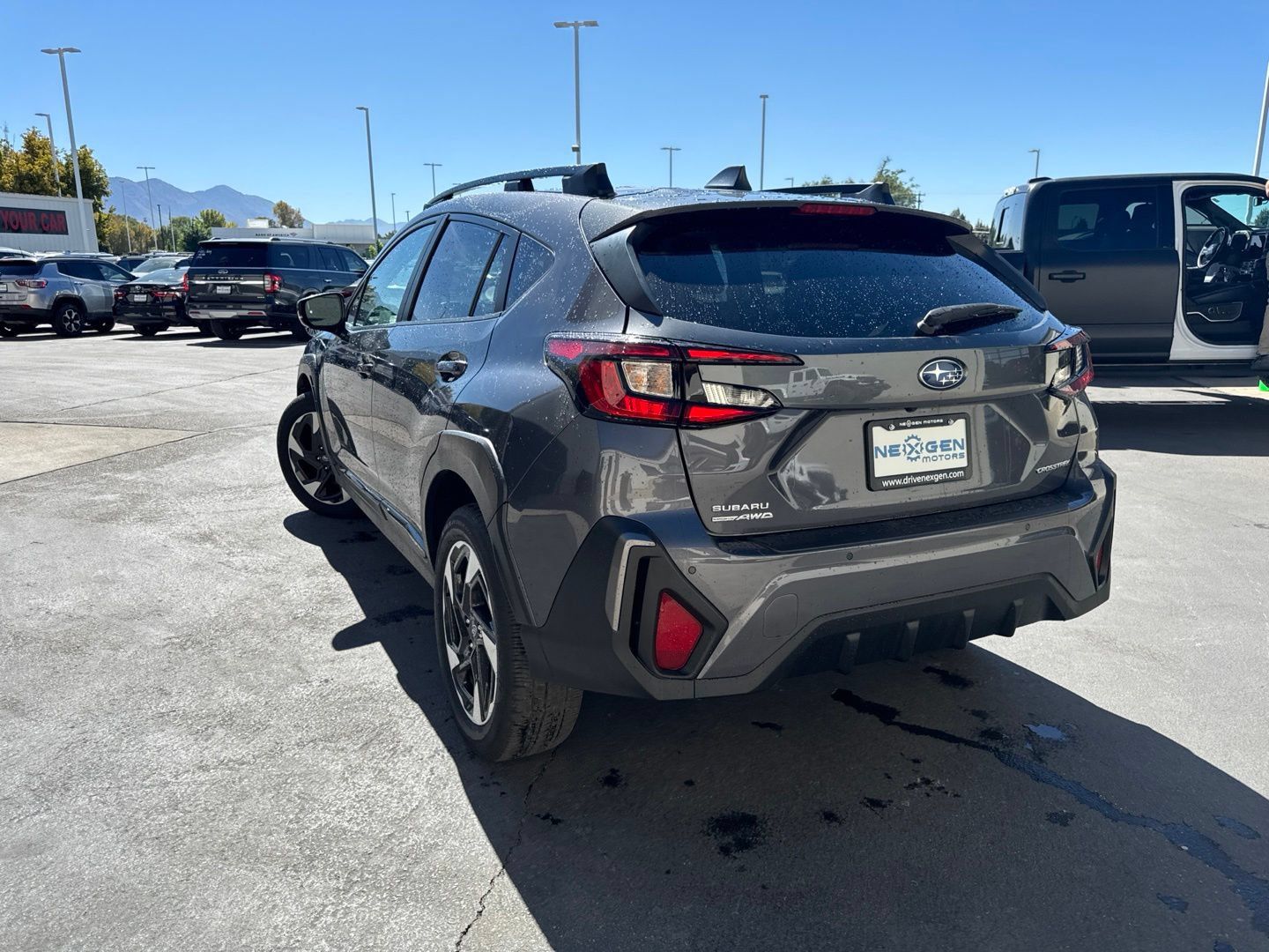 Used 2024 Subaru Crosstrek 2.5i Limited w/ Crosstrek Mirror Package AWD/4WD image 6