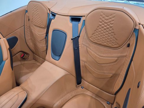 Used 2023 Aston Martin DBS Superleggera Volante image 19