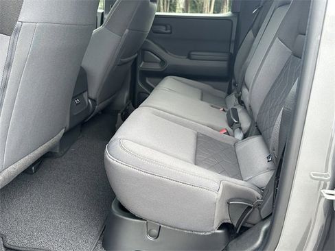 New 2026 Nissan Frontier SV w/ Tow Package image 15