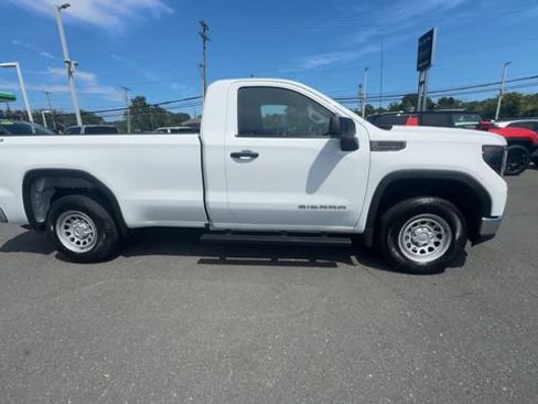 Used 2025 GMC Sierra 1500 Pro w/ Pro Value Package AWD/4WD image 9