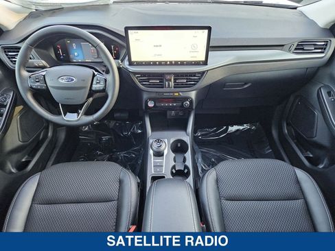 New 2026 Ford Escape SE FWD image 17