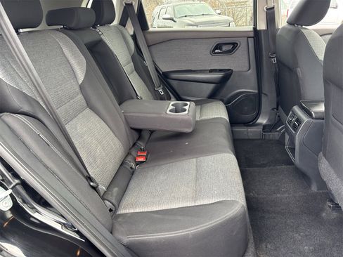 Used 2021 Nissan Rogue S image 24