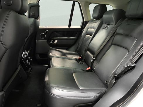 Used 2018 Land Rover Range Rover AWD/4WD image 16