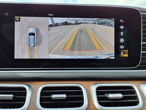 Used 2022 Mercedes-Benz GLE 350 image 27