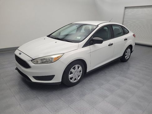 Used 2016 Ford Focus S FWD image 2