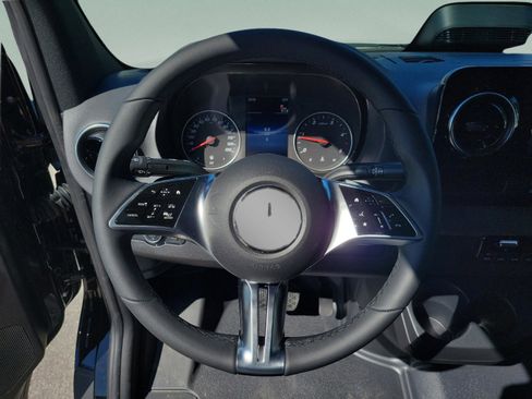 New 2026 Mercedes-Benz Sprinter 2500 image 31