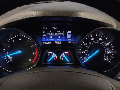 Used 2017 Ford Escape Titanium image 23