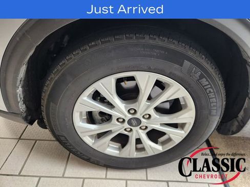 Used 2023 Ford Escape Active w/ Cold Weather Package FWD image 10