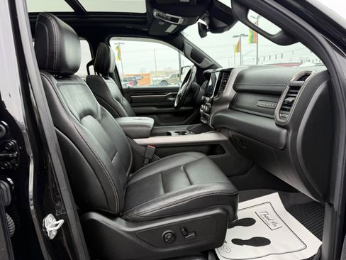 Used 2019 RAM 1500 Sport w/ Advanced Safety Group image 11