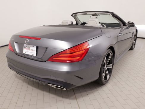 Used 2017 Mercedes-Benz SL 450 image 16