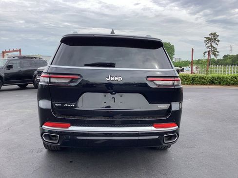 Used 2021 Jeep Grand Cherokee L Summit w/ Luxury Tech Group V image 3