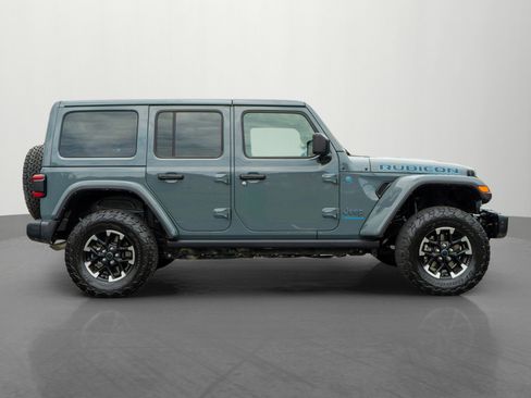 Used 2024 Jeep Wrangler Unlimited Rubicon 4xe AWD/4WD image 8