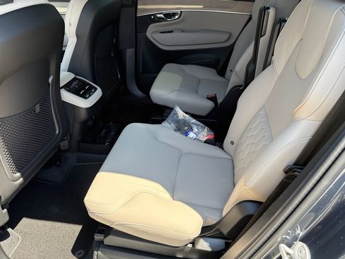 New 2026 Volvo XC90 B6 Plus w/ Protection Package Premier AWD/4WD image 20