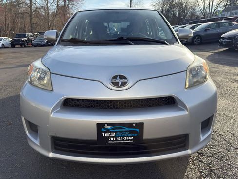 Used 2012 Scion xD image 2