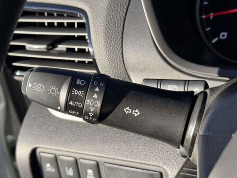 New 2026 Mitsubishi Eclipse Cross LE image 18