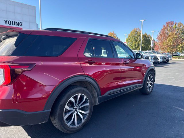 Used 2020 Ford Explorer ST w/ Premium Technology Package AWD/4WD image 4