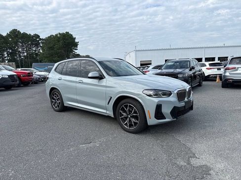 Used 2022 BMW X3 xDrive30i w/ M Sport Package 2 AWD/4WD image 3